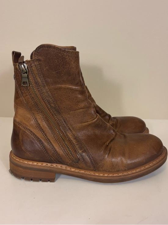 Sofft Shoes - Sofft Brown Leather Zipper Side Mid Calf Boots Women’s 7.5